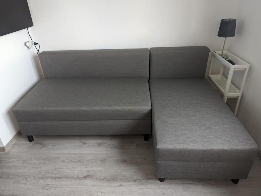 Lovely Studio With Free Parking On Premisis Asten Eksteriør bilde