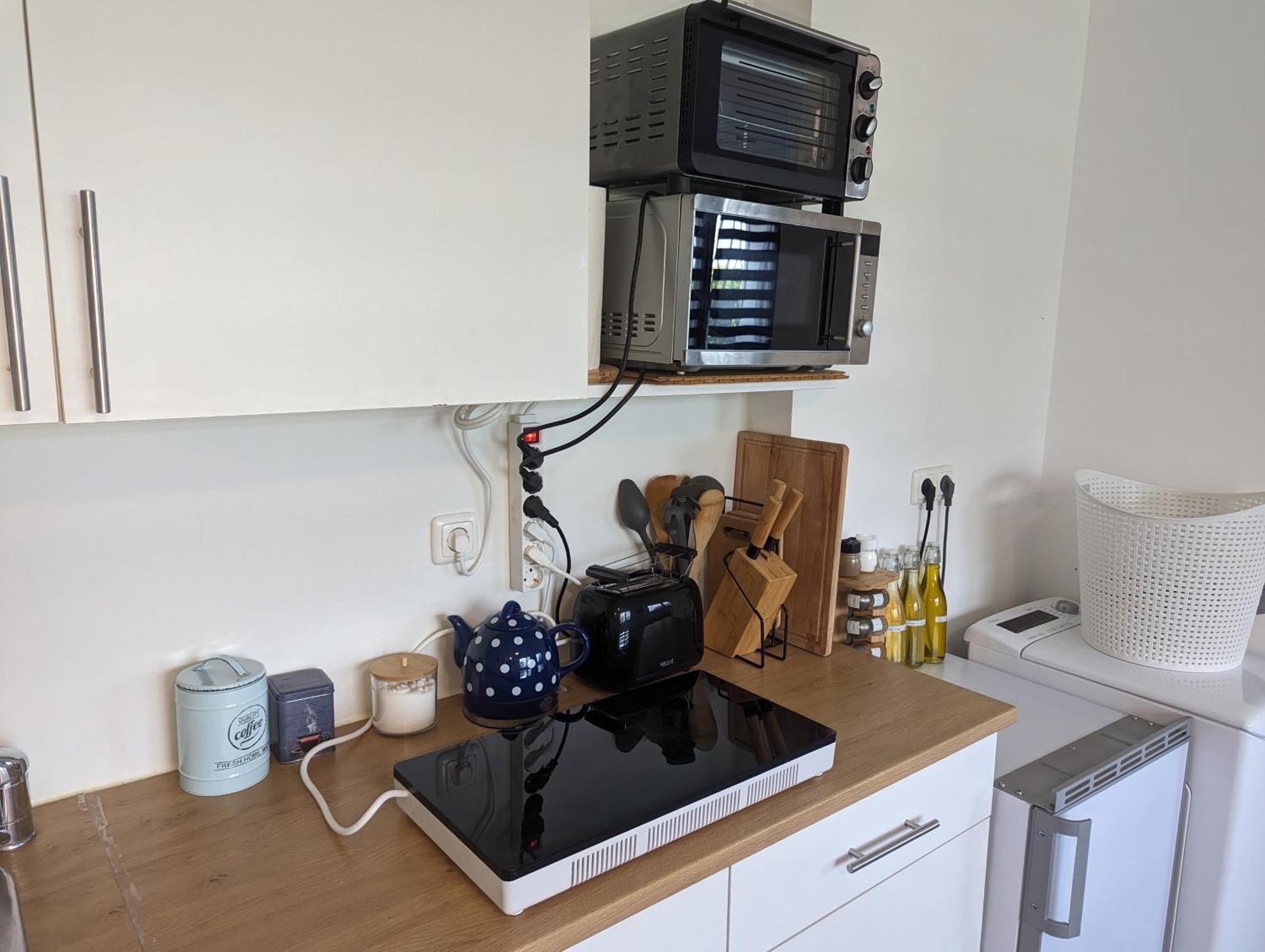 Lovely Studio With Free Parking On Premisis Asten Eksteriør bilde