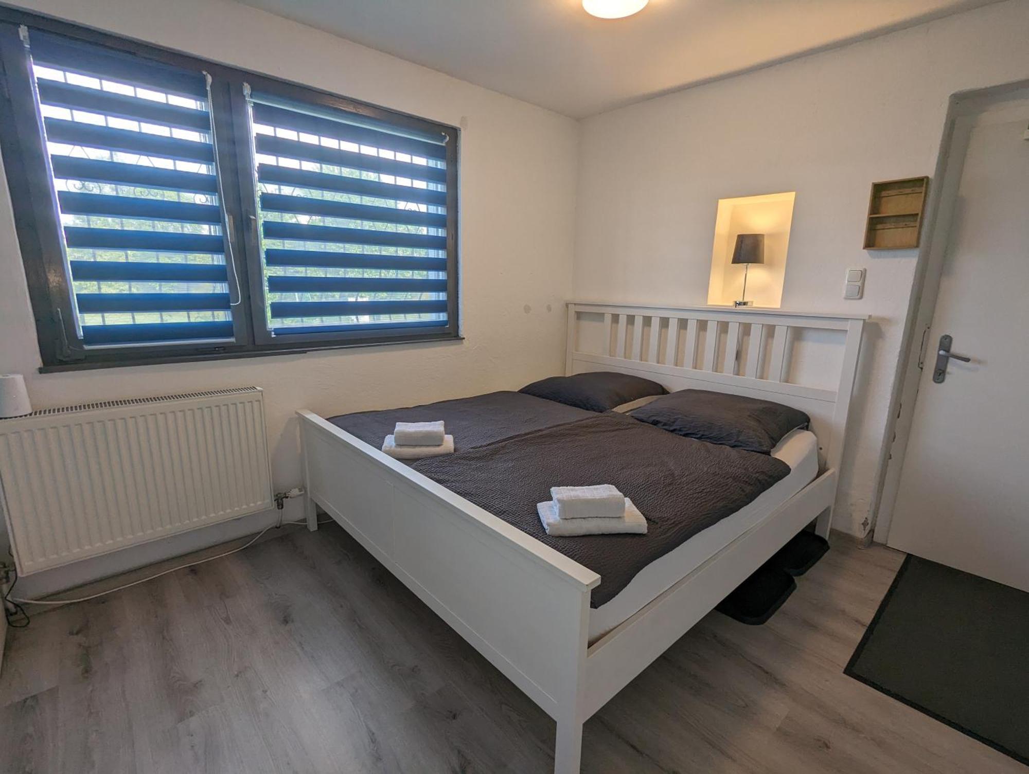 Lovely Studio With Free Parking On Premisis Asten Eksteriør bilde